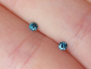 diamante albastre