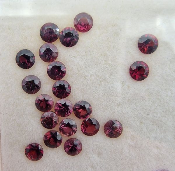 20221223_234245 safire roz netratate