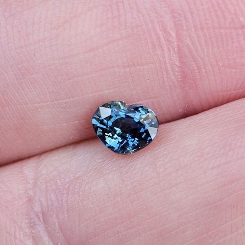 Safir albastru inima