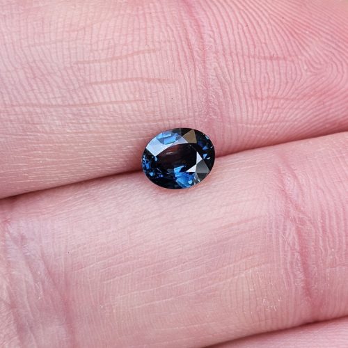 Safir natural albastru