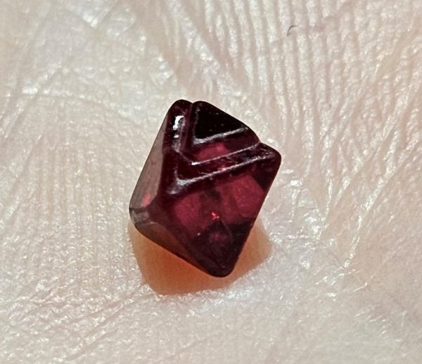 Spinel cristal