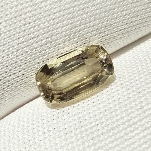 Diaspor color-change natural