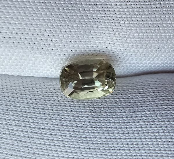 Diaspor color-change natural