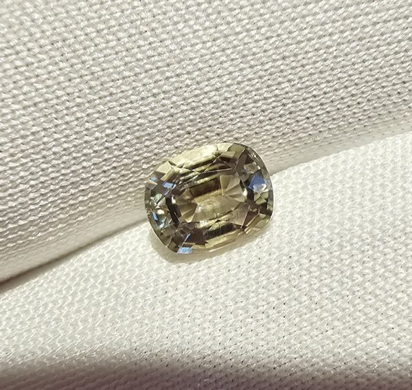 20251219_150916 Diaspor natural