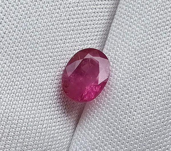 20260106_154718 Safir natural roz