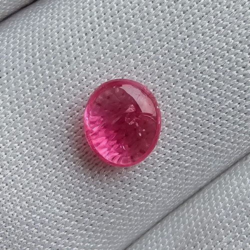 Spinel natural