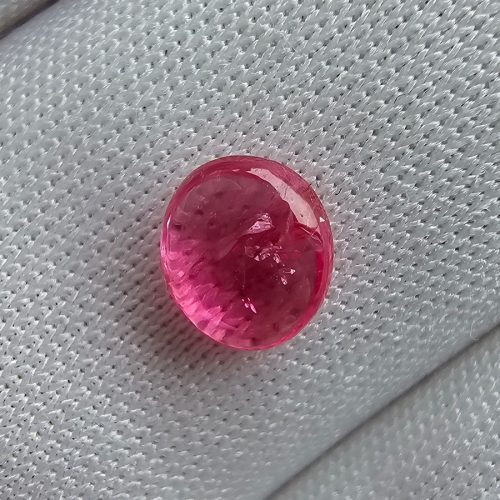 Spinel natural