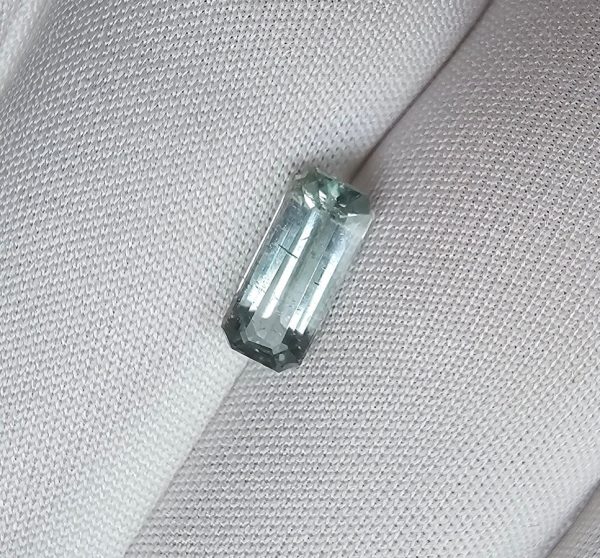 20260124_110312 Turmalina verde