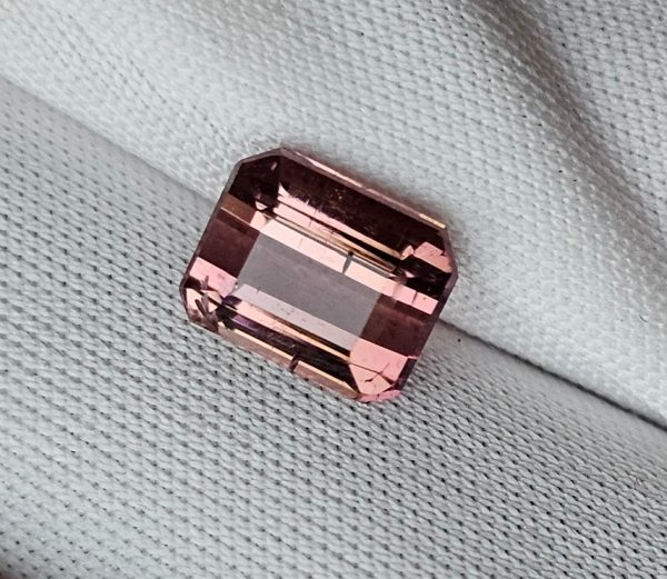 Turmalina roz 1.95 ct.