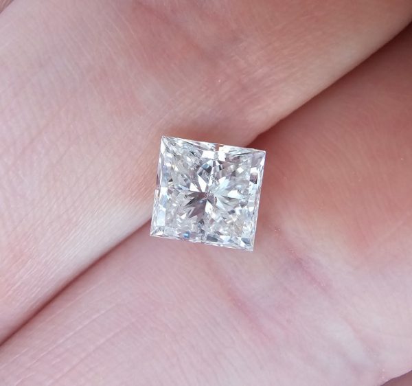 diamant princess cut 1.5 ct.