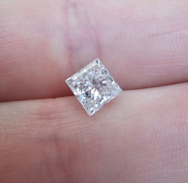 diamant princess cut 1.5 ct.