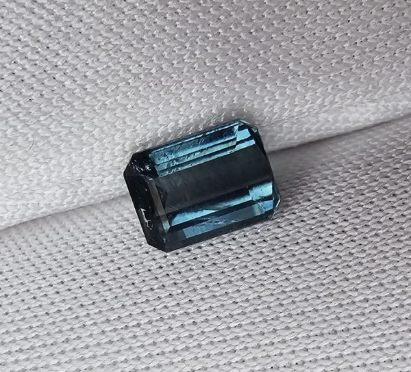 20260315_083022 Turmalina albastra