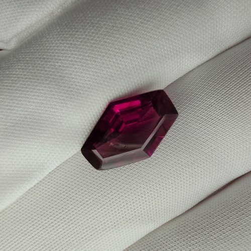 granat color-change