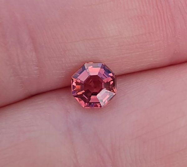 Turmalina roz 0.95 ct.